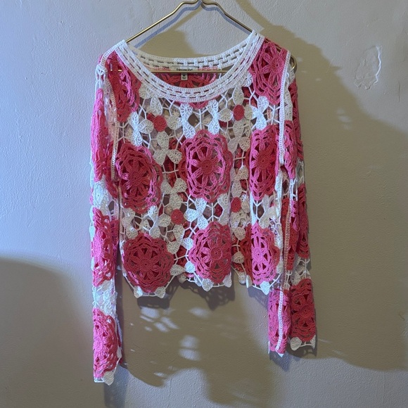 Francesca's Collections Pink and White Crochet Blouse - Picture 1 of 3